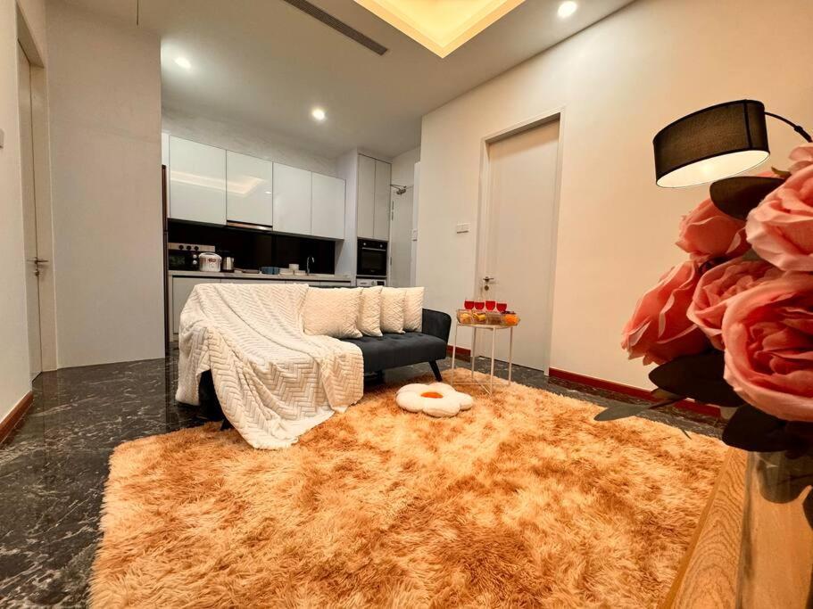 Modern 3min Klcc 2br 1-5pax Royce By Fantasy Pangsapuri *